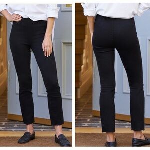 Frank & Eileen Derry illusion pull on black jeans size 26